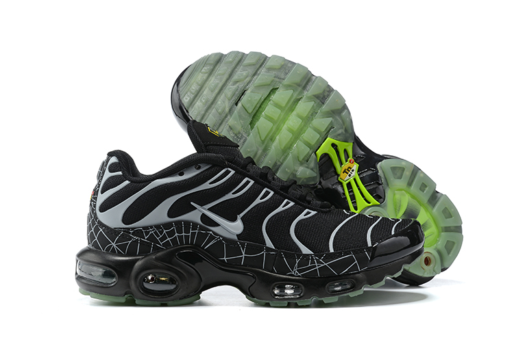 2021 Nike Air Max Plus LX Black Silver